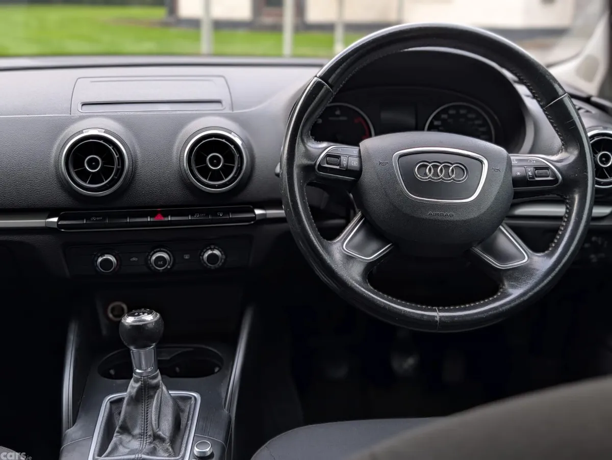 Audi A3 Hatchback, Diesel, 2015, Grey