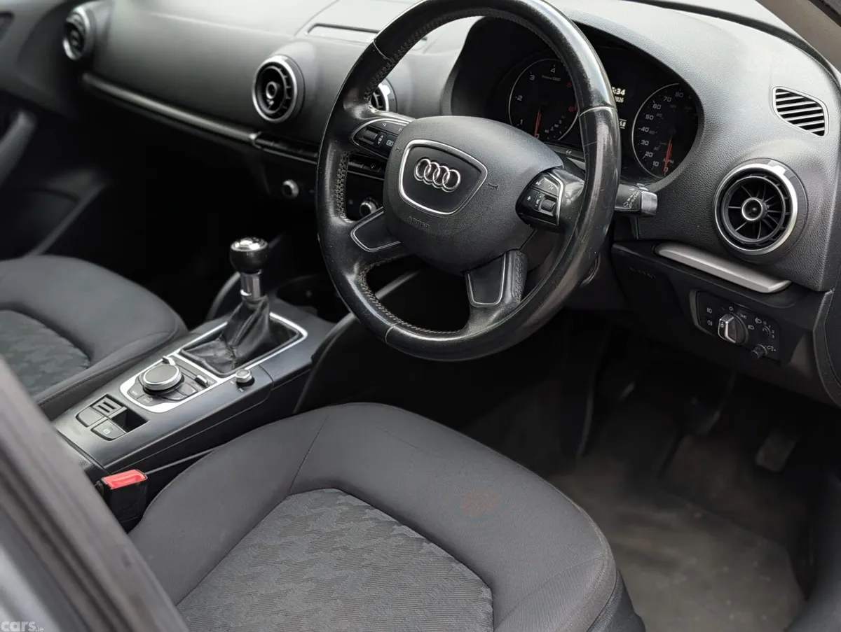 Audi A3 Hatchback, Diesel, 2015, Grey