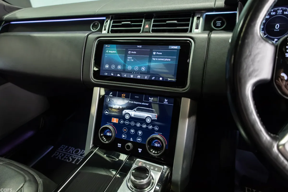 Land Rover Range Rover SUV, Petrol Plug-in Hybrid, 2021, Grey