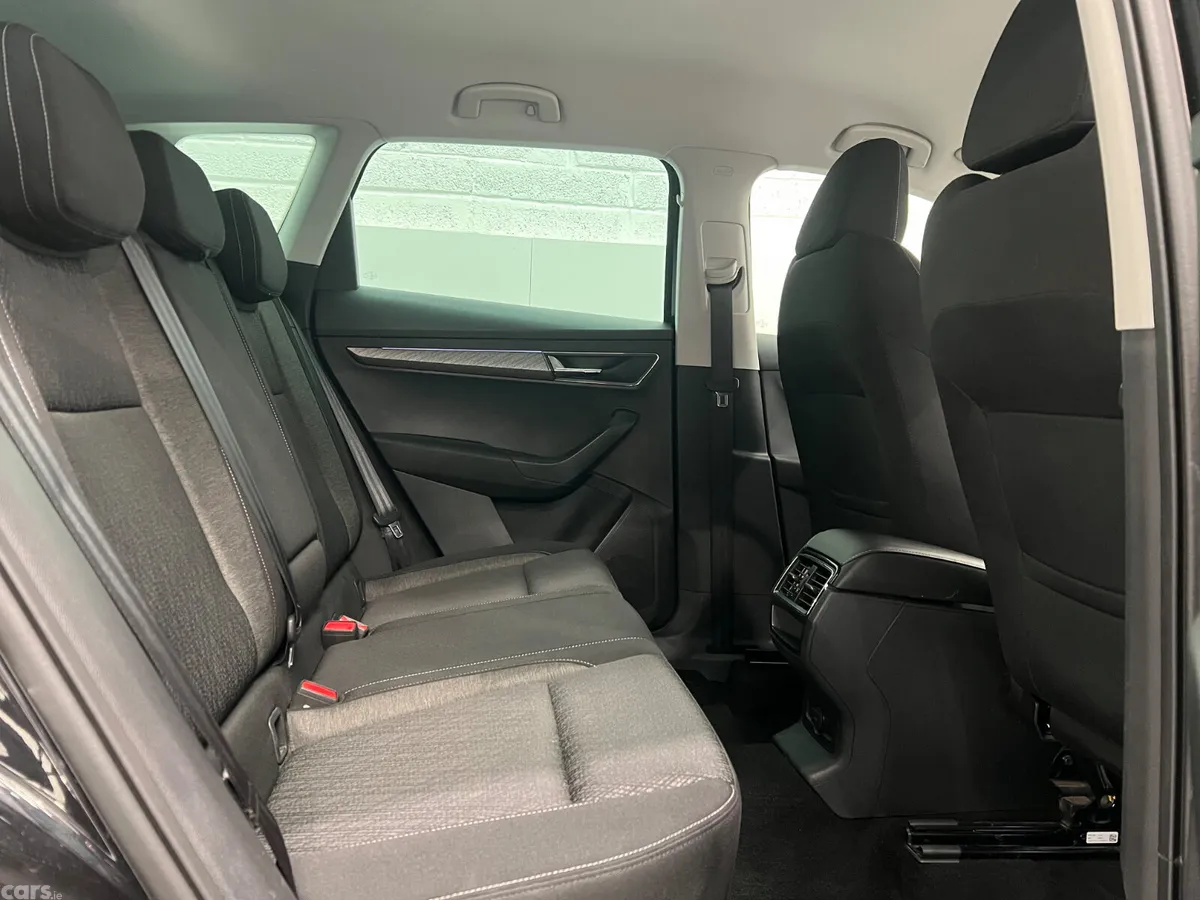 Skoda Karoq Saloon, Diesel, 2024, Black