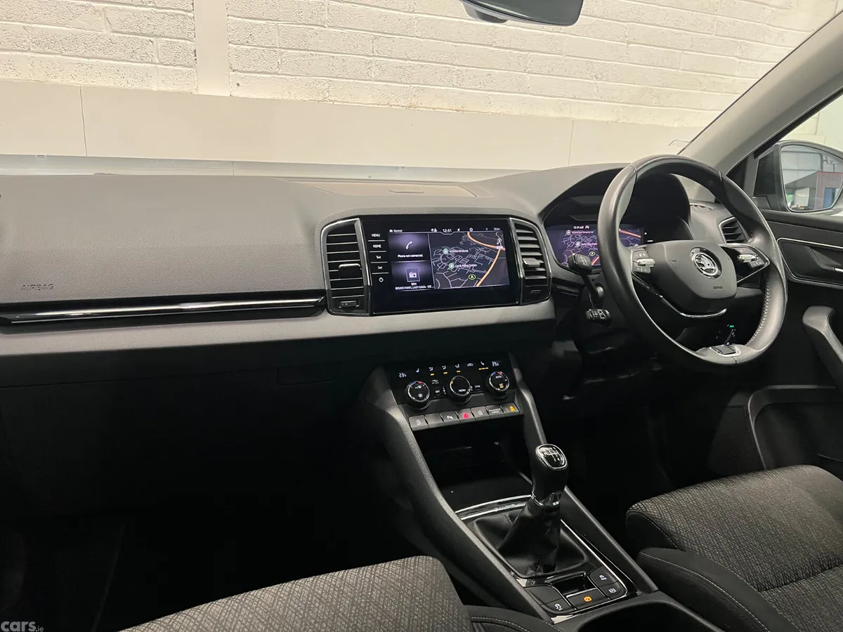 Skoda Karoq Saloon, Diesel, 2024, Black