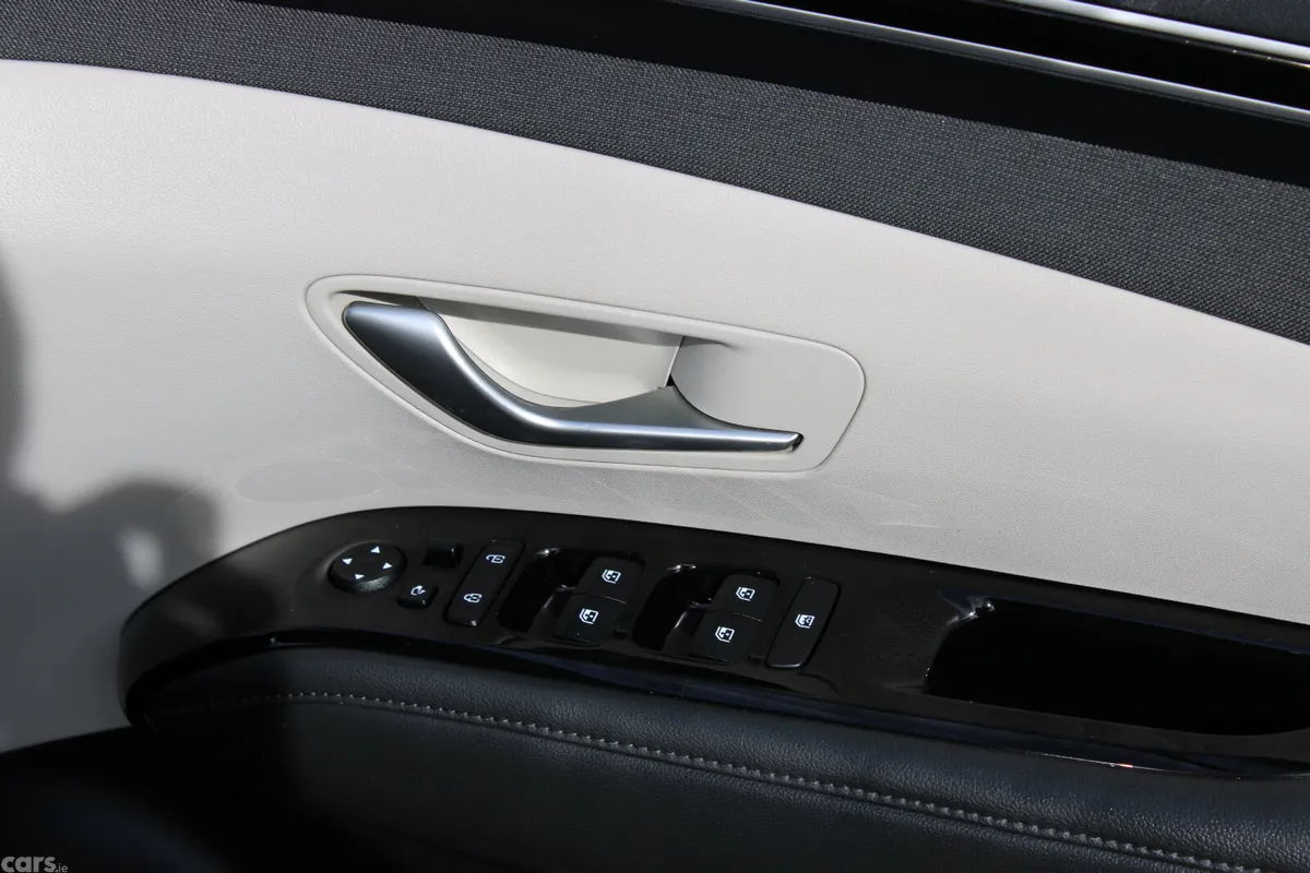 Hyundai Tucson SUV, Diesel, 2021, Grey