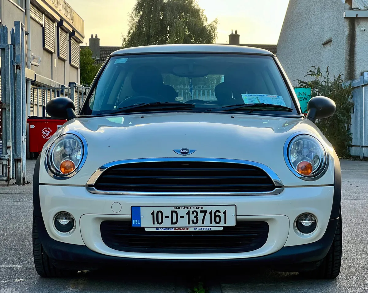 Mini First Hatchback, Petrol, 2010, Beige
