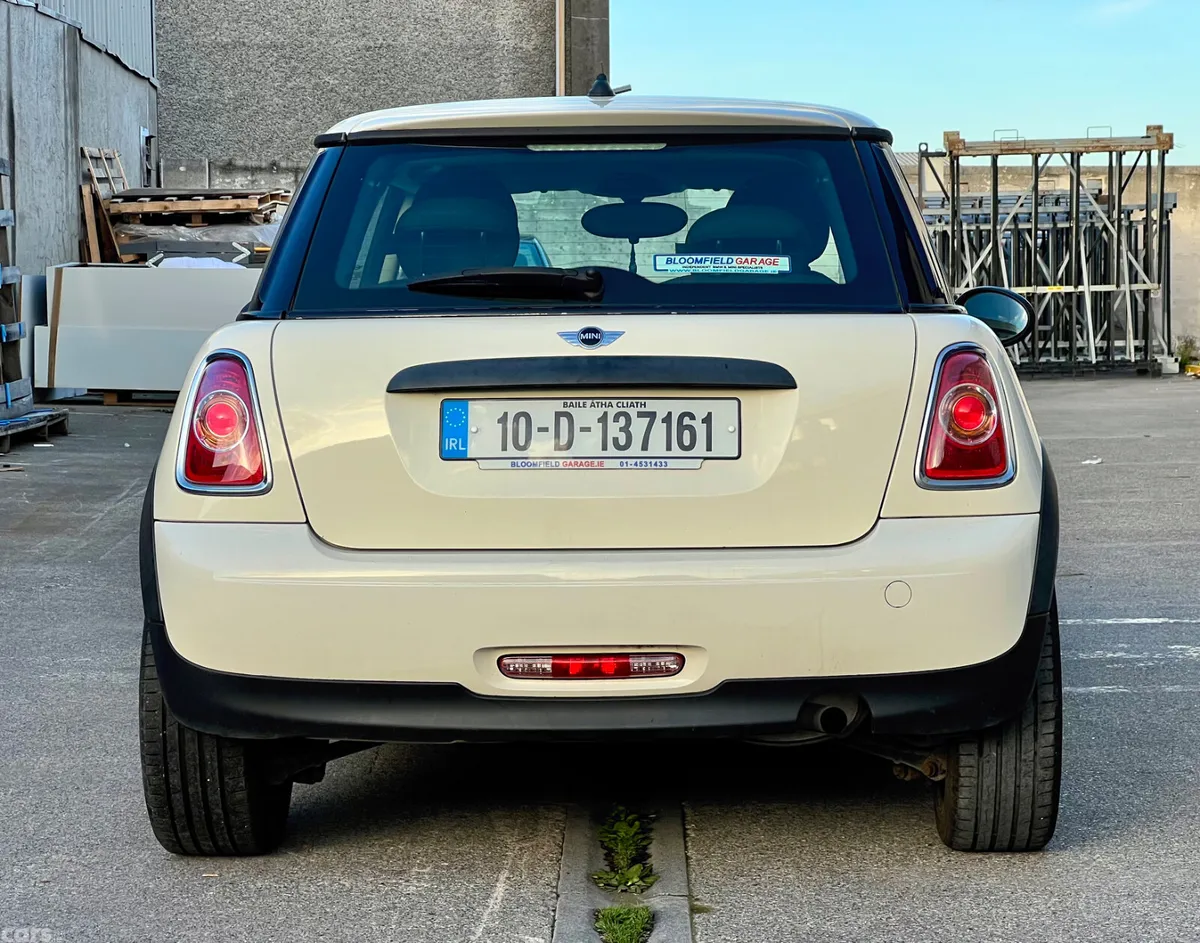Mini First Hatchback, Petrol, 2010, Beige