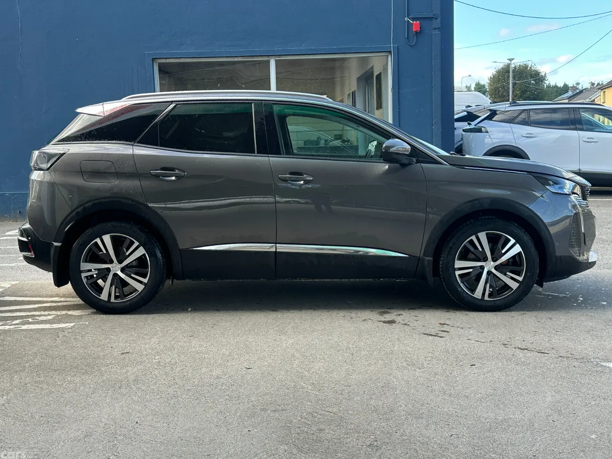Peugeot 3008 MPV, Diesel, 2021, Grey