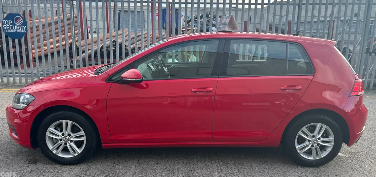 Volkswagen Golf Hatchback, Petrol, 2018, Red