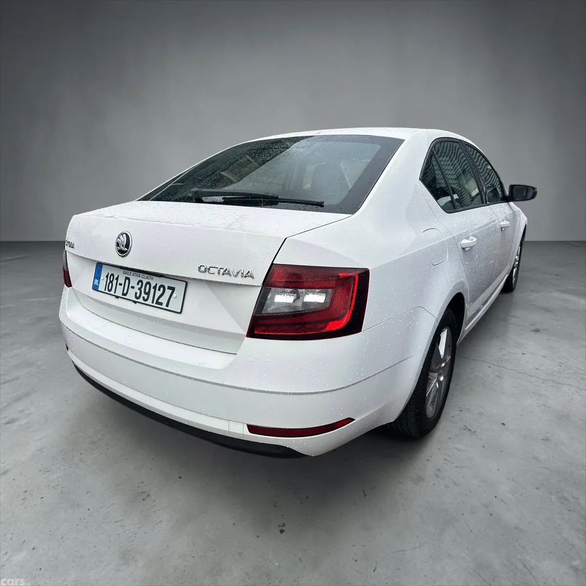 Skoda Octavia Saloon, Diesel, 2018, White