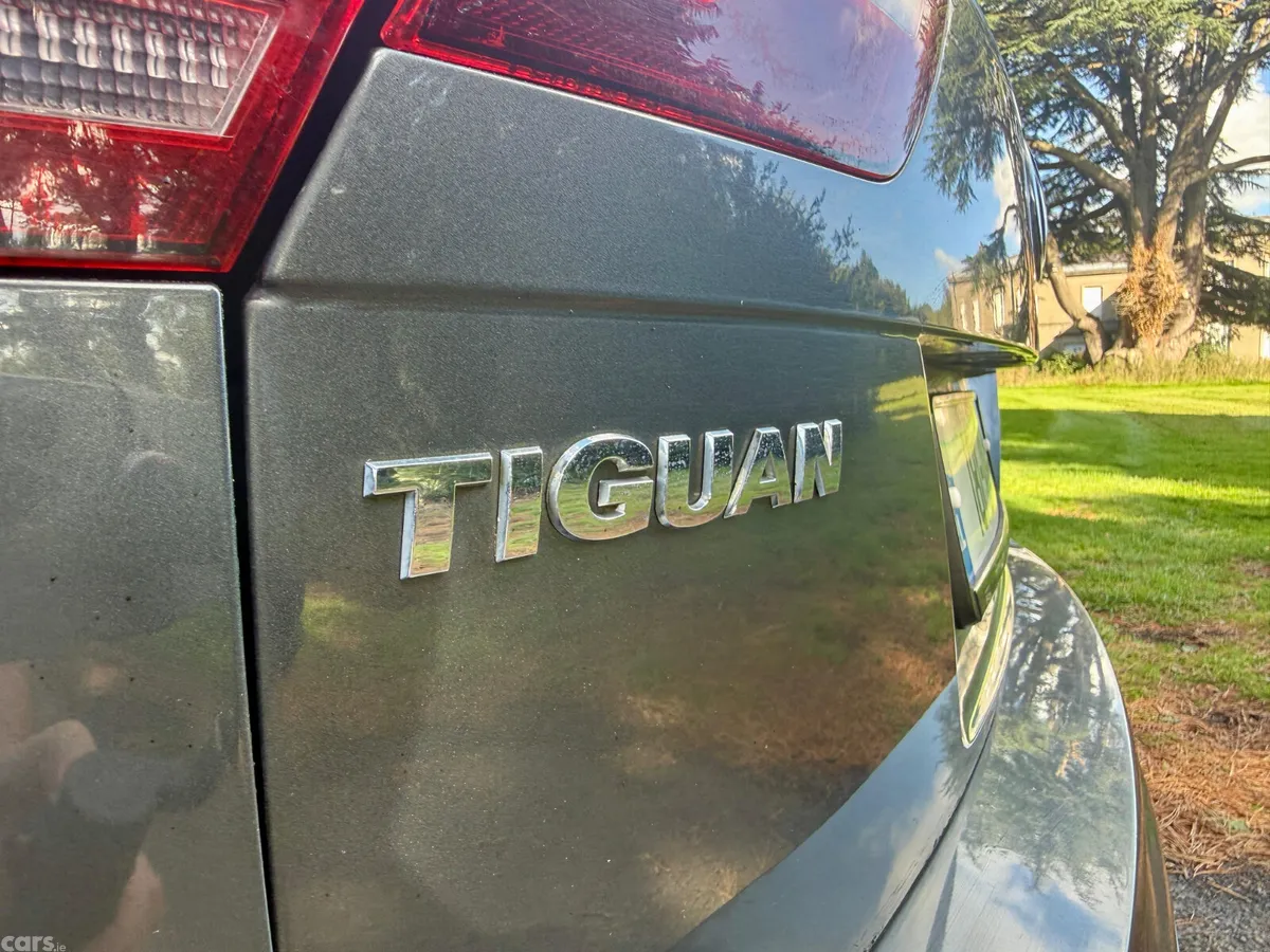 Volkswagen Tiguan SUV, Diesel, 2018, Grey