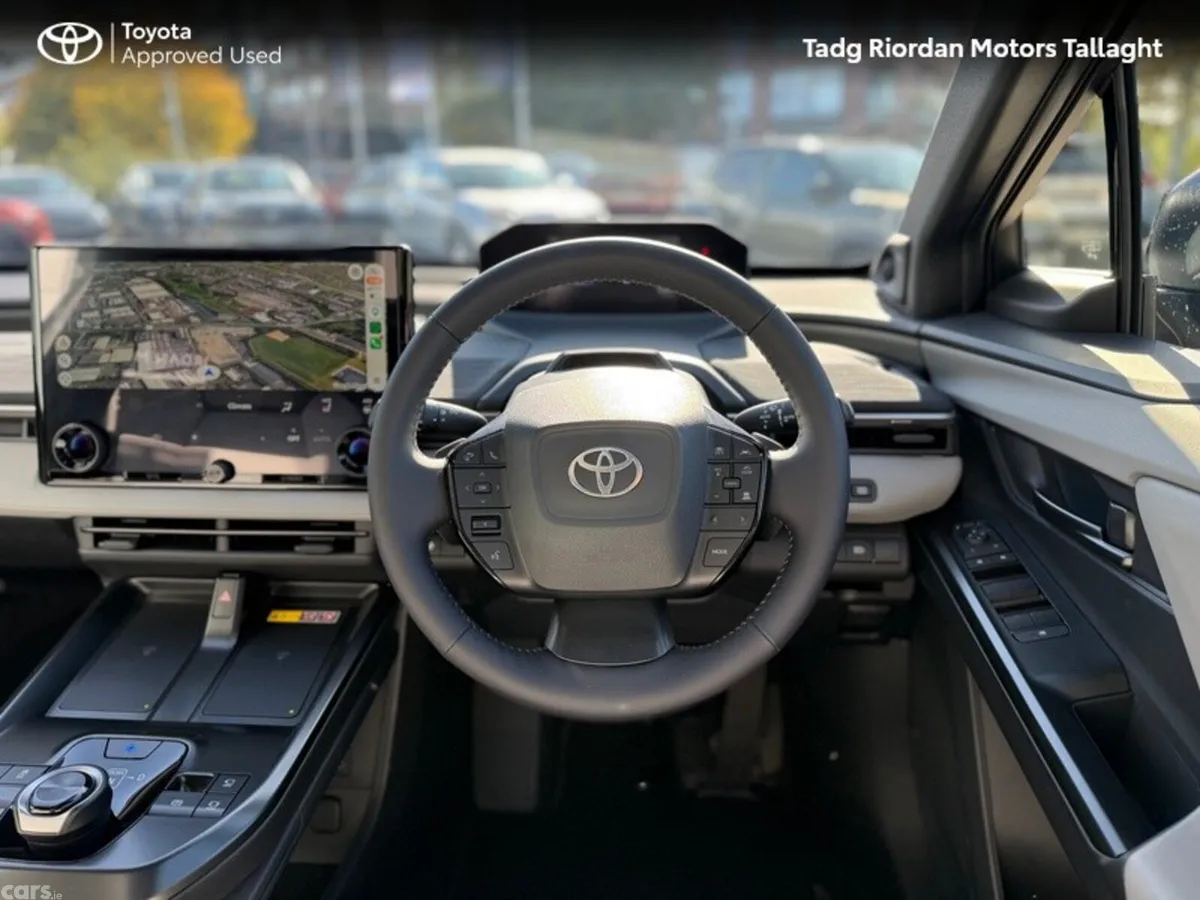 Toyota C-HR Estate, Electric, 2026, Green