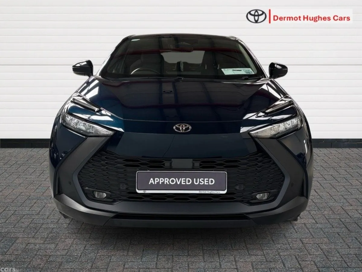 Toyota C-HR SUV, Petrol Hybrid, 2024, Blue