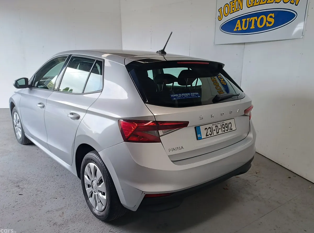 Skoda Fabia Hatchback, Petrol, 2023, Grey