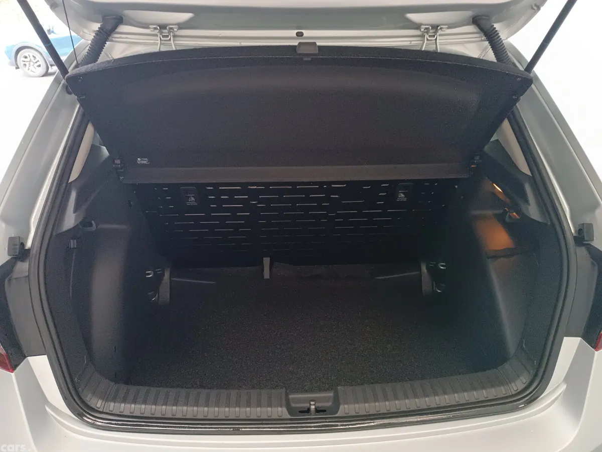 Skoda Fabia Hatchback, Petrol, 2023, Grey