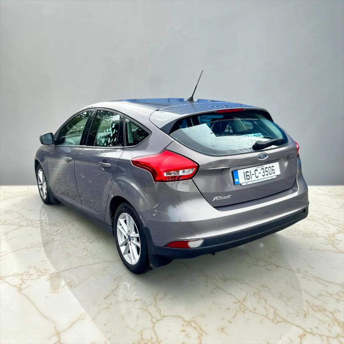 Ford Focus Hatchback, Diesel, 2016, Brown