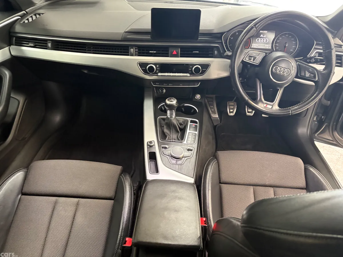 Audi A4 Saloon, Diesel, 2017, Grey