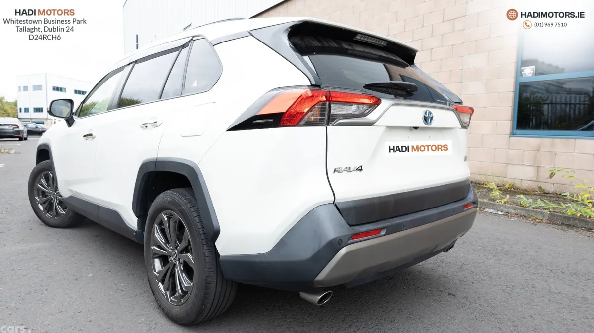 Toyota RAV4 SUV, Petrol Hybrid, 2022, White