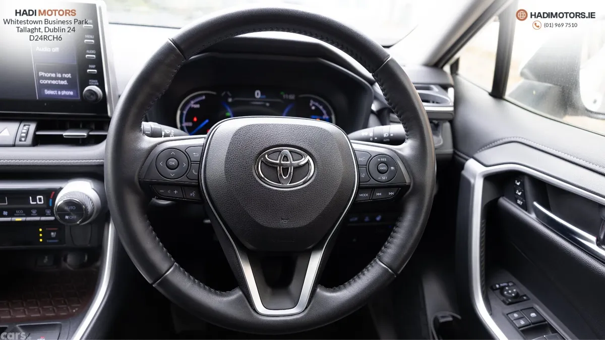 Toyota RAV4 SUV, Petrol Hybrid, 2022, White