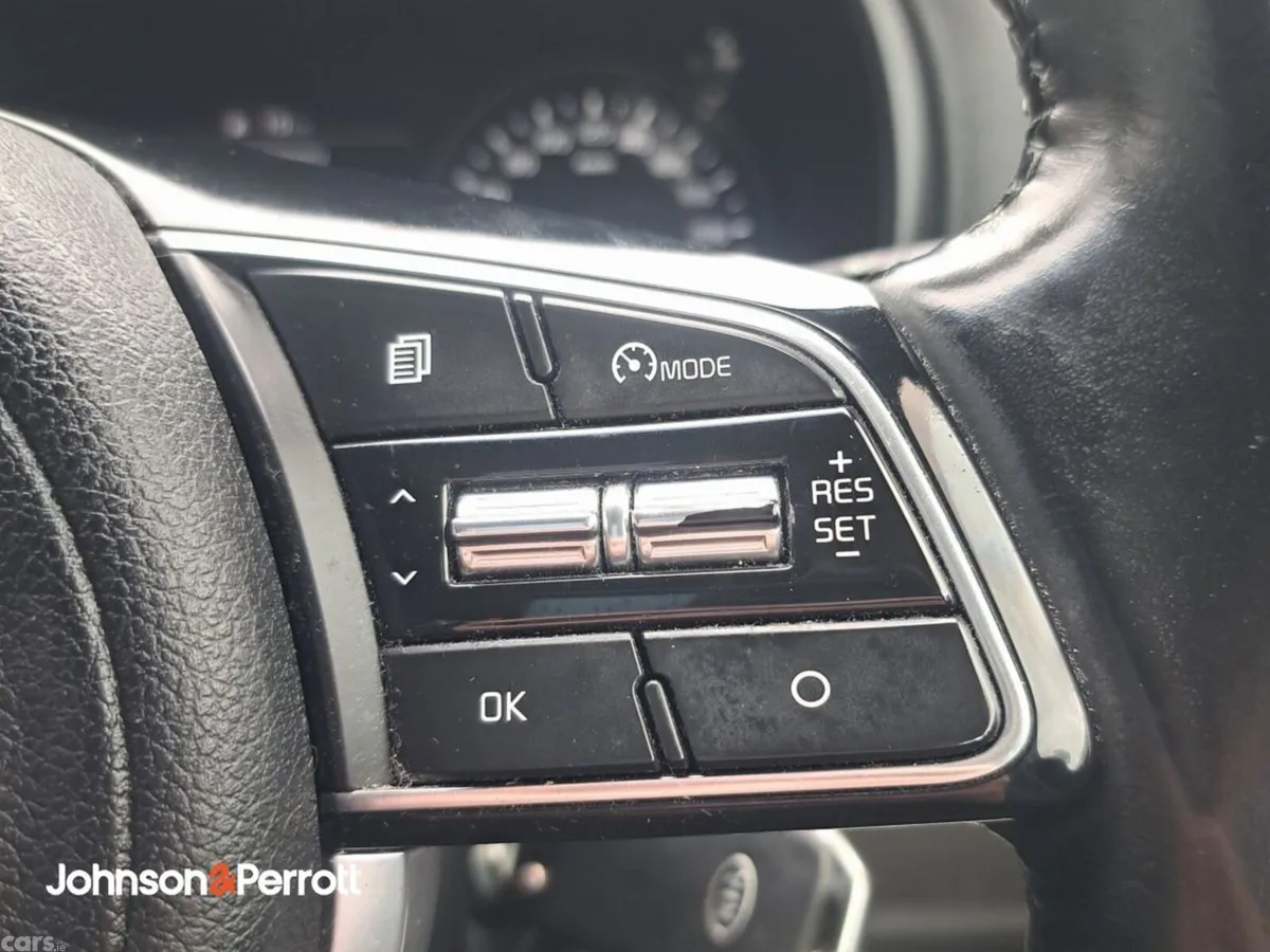 Kia Sportage SUV, Diesel Hybrid, 2021, Grey