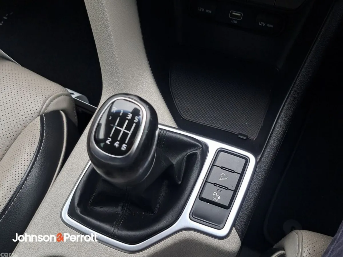 Kia Sportage SUV, Diesel Hybrid, 2021, Grey