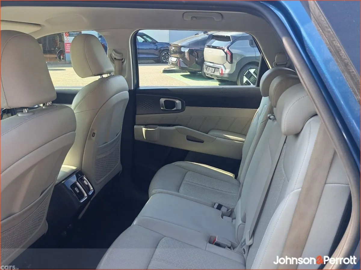 Kia Sorento SUV, Diesel, 2023, Blue