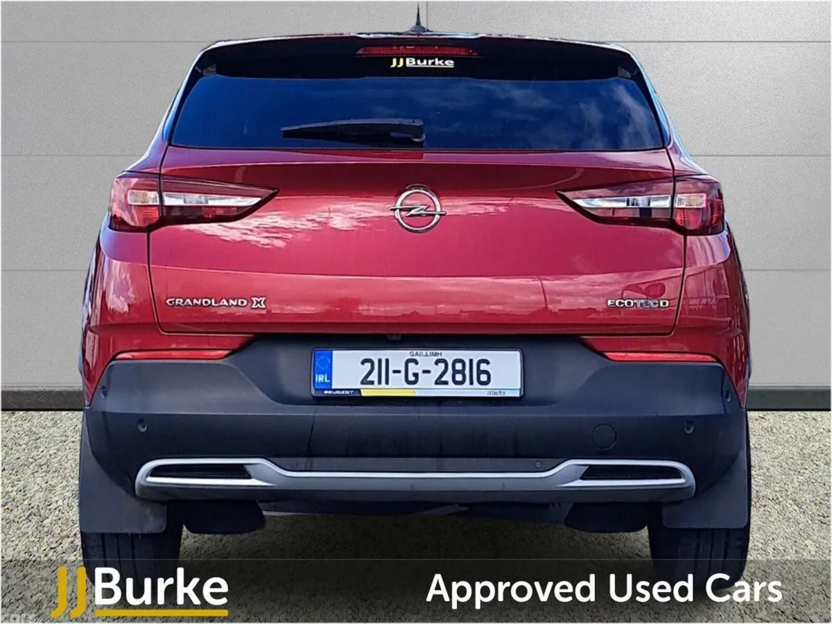 Opel Grandland X MPV, Diesel, 2021, Red