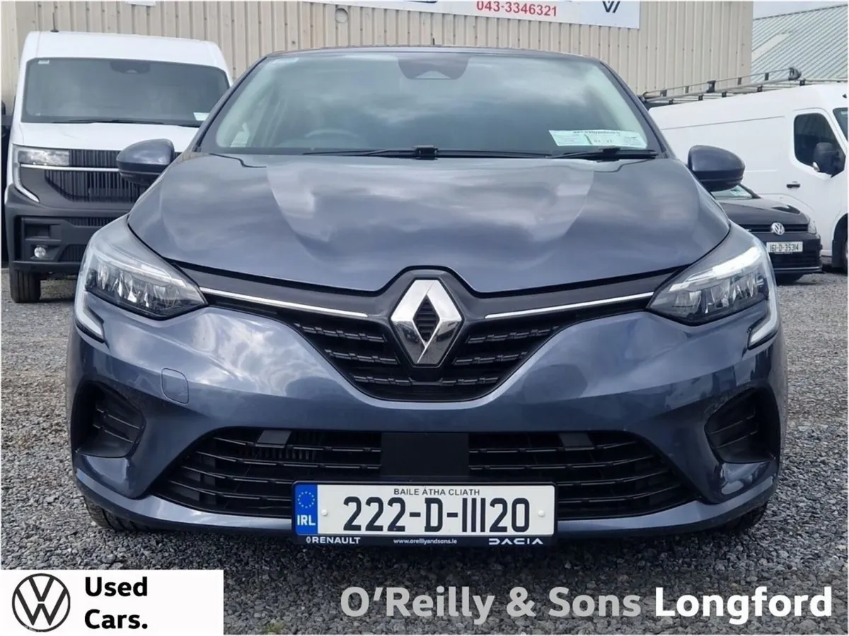 Renault Clio Hatchback, Petrol, 2022, Grey