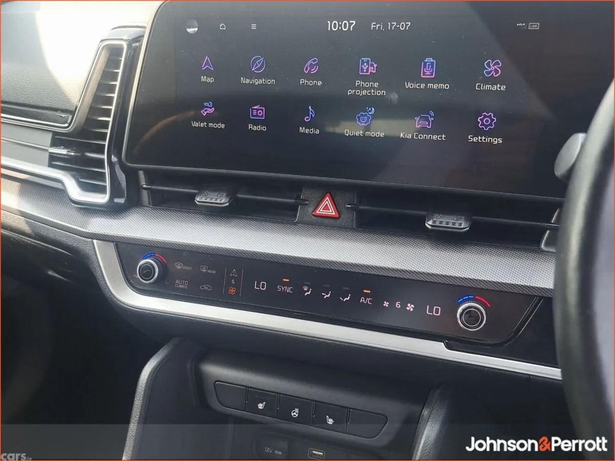Kia Sportage SUV, Diesel Hybrid, 2023, Grey