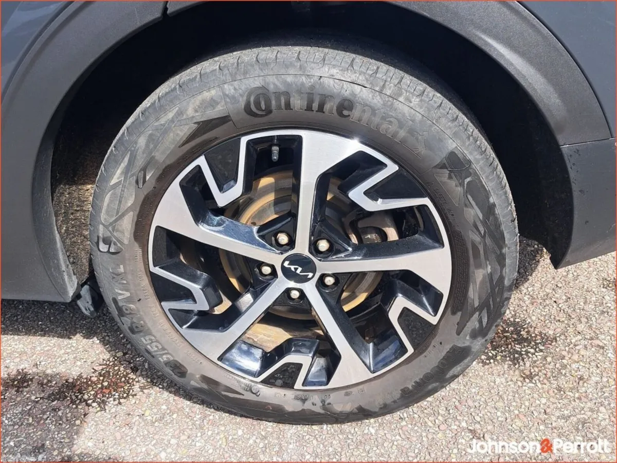 Kia Sportage SUV, Diesel Hybrid, 2023, Grey