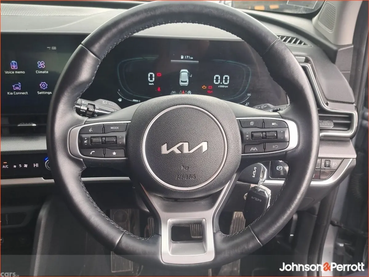 Kia Sportage SUV, Diesel Hybrid, 2023, Grey