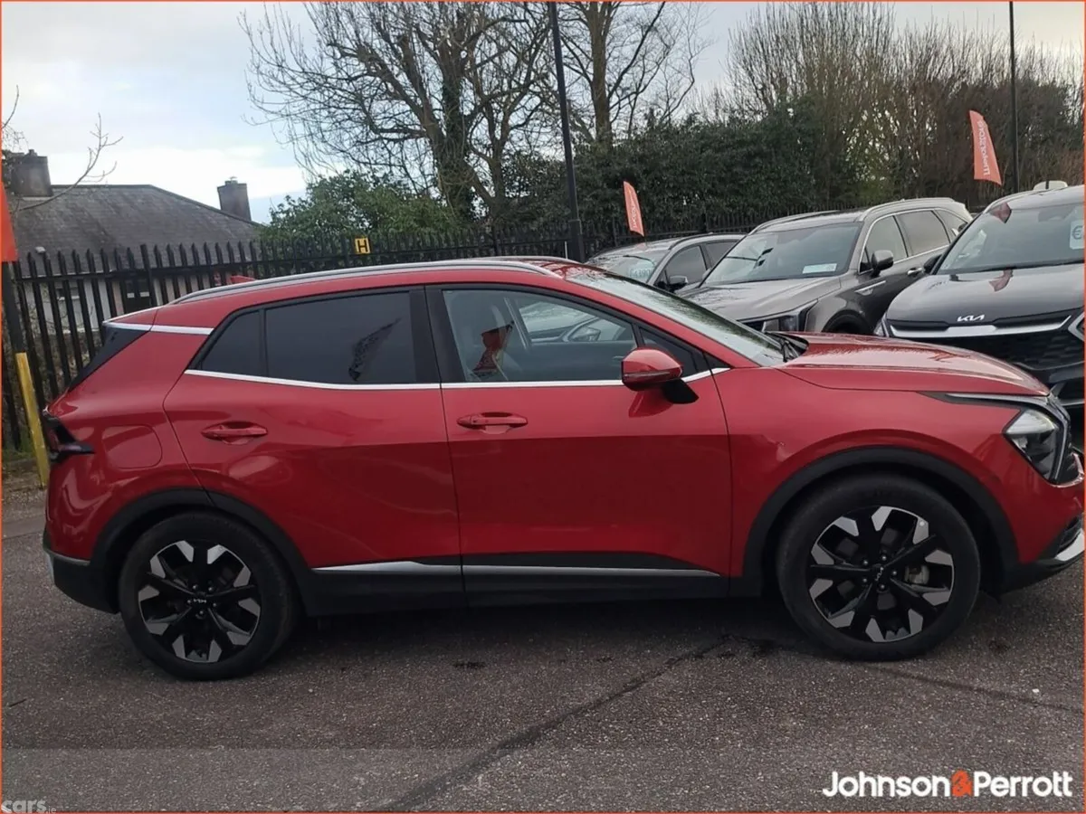 Kia Sportage SUV, Petrol Plug-in Hybrid, 2023, Red