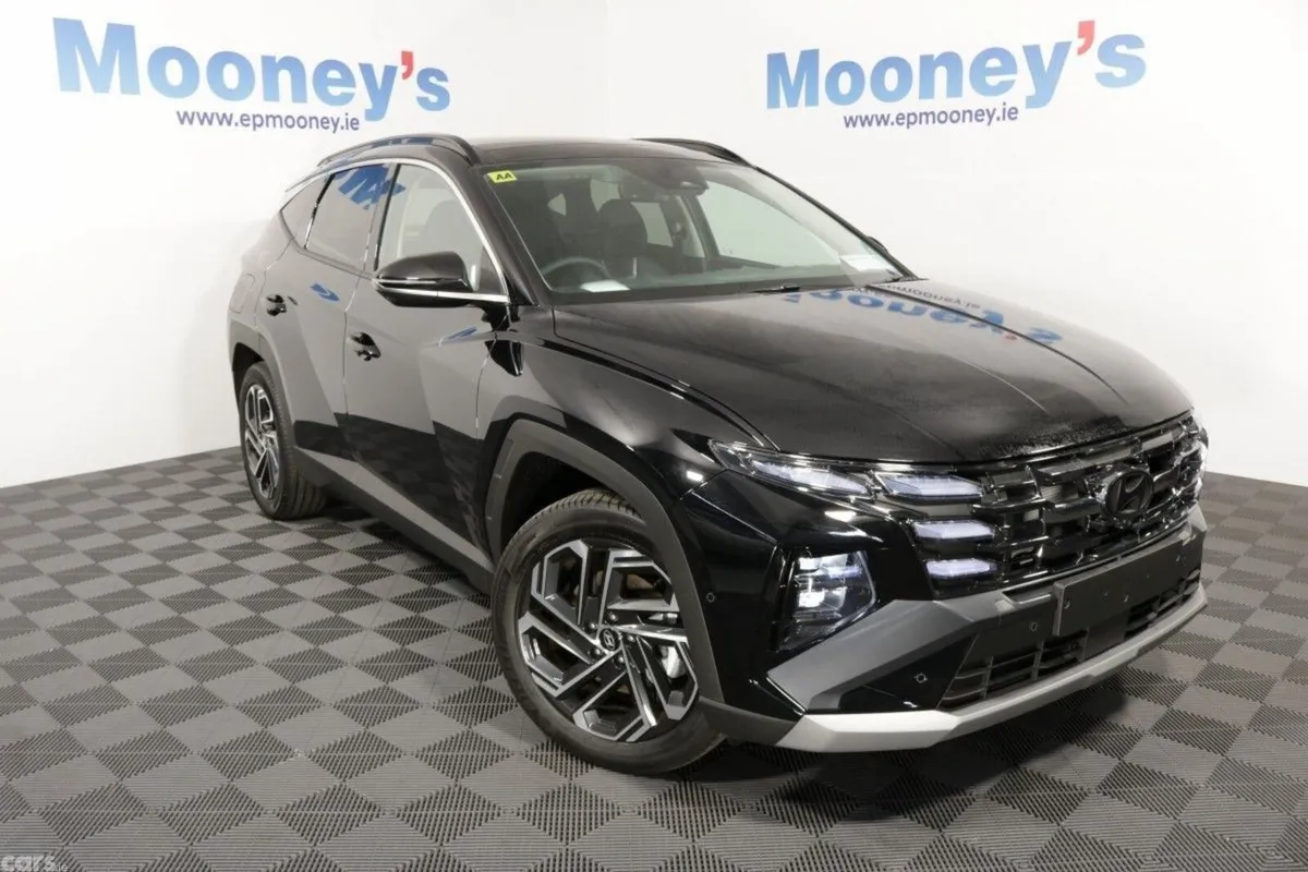 Hyundai Tucson SUV, Petrol Plug-in Hybrid, 2026, Black
