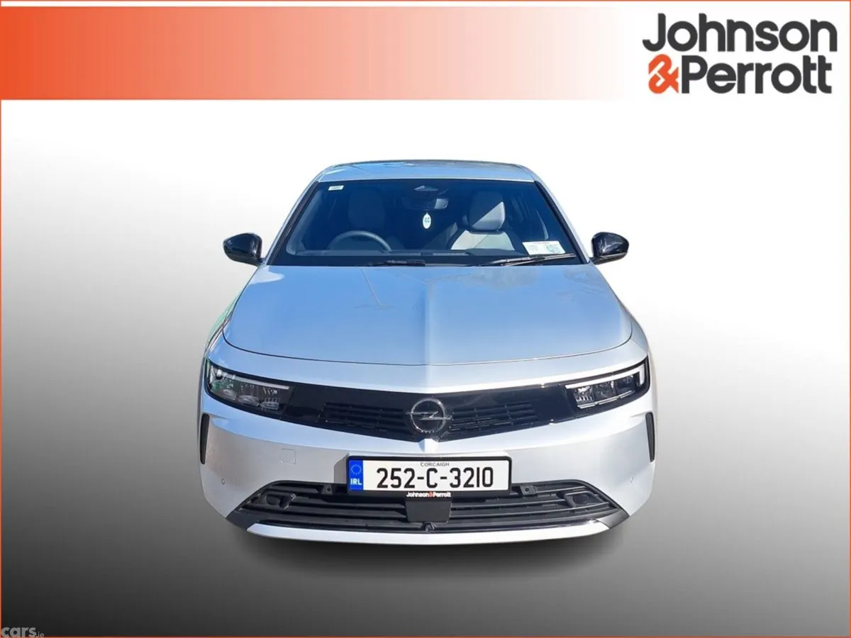 Opel Astra Hatchback, Petrol, 2025, Grey