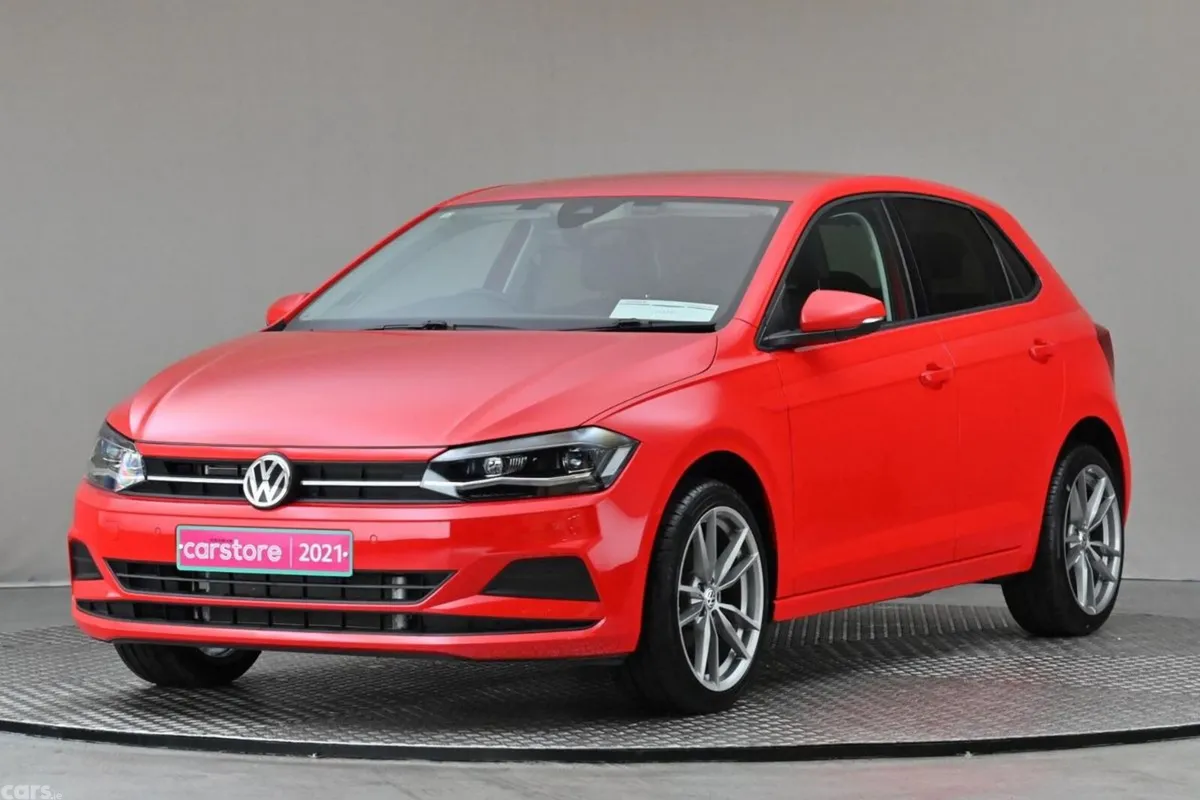 Volkswagen Polo Hatchback, Petrol, 2021, Red