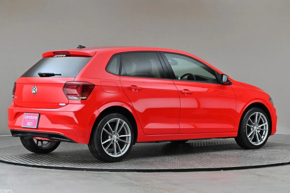 Volkswagen Polo Hatchback, Petrol, 2021, Red