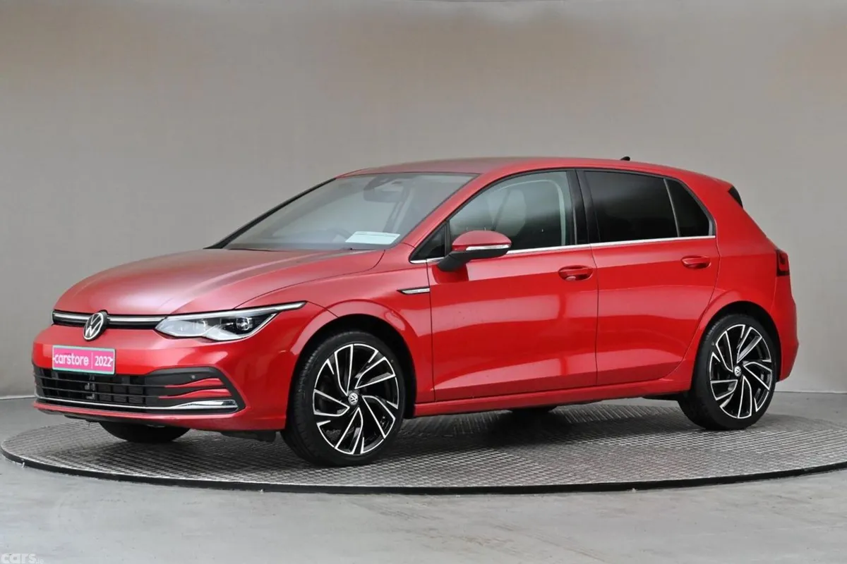 Volkswagen Golf Hatchback, Petrol Hybrid, 2022, Red