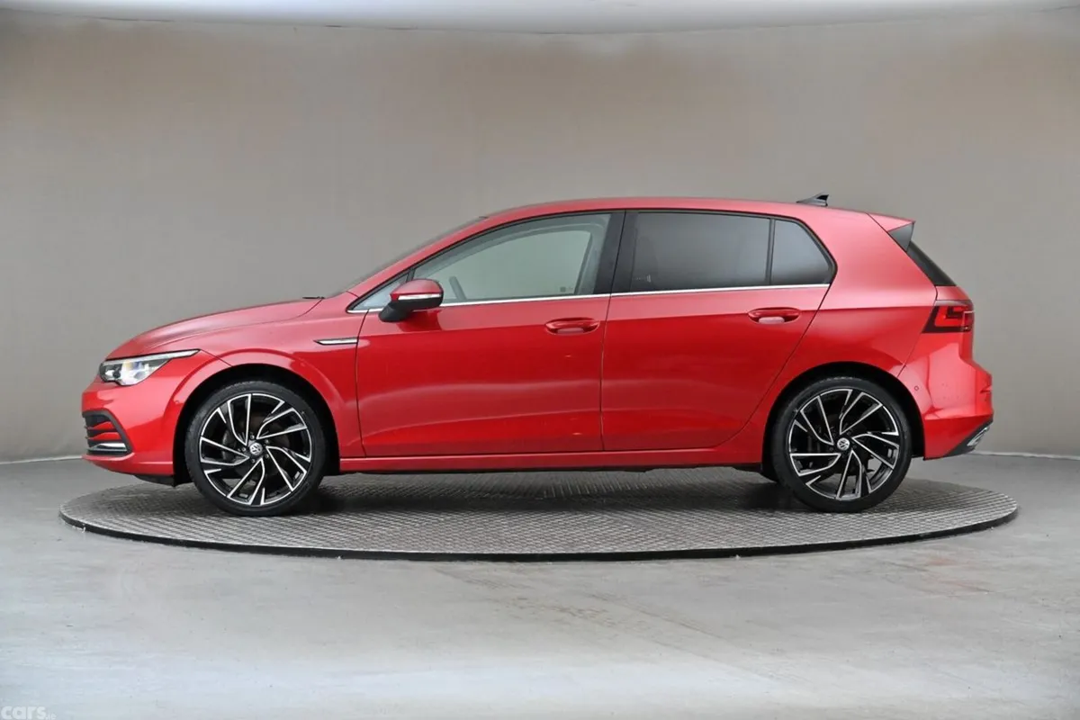 Volkswagen Golf Hatchback, Petrol Hybrid, 2022, Red