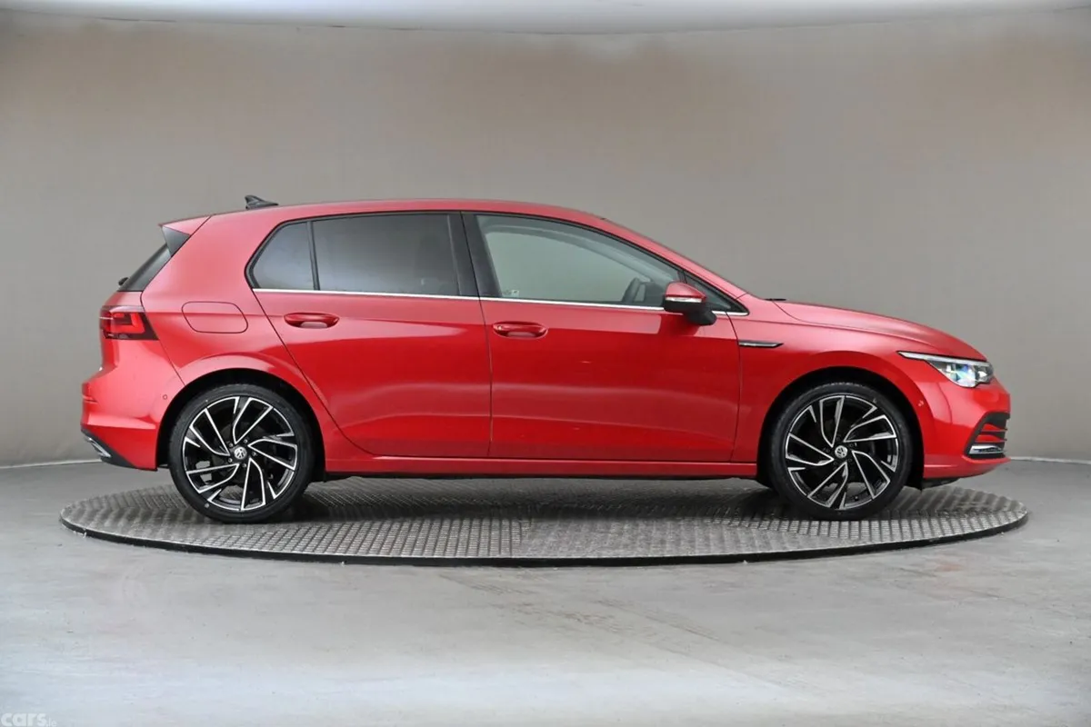 Volkswagen Golf Hatchback, Petrol Hybrid, 2022, Red