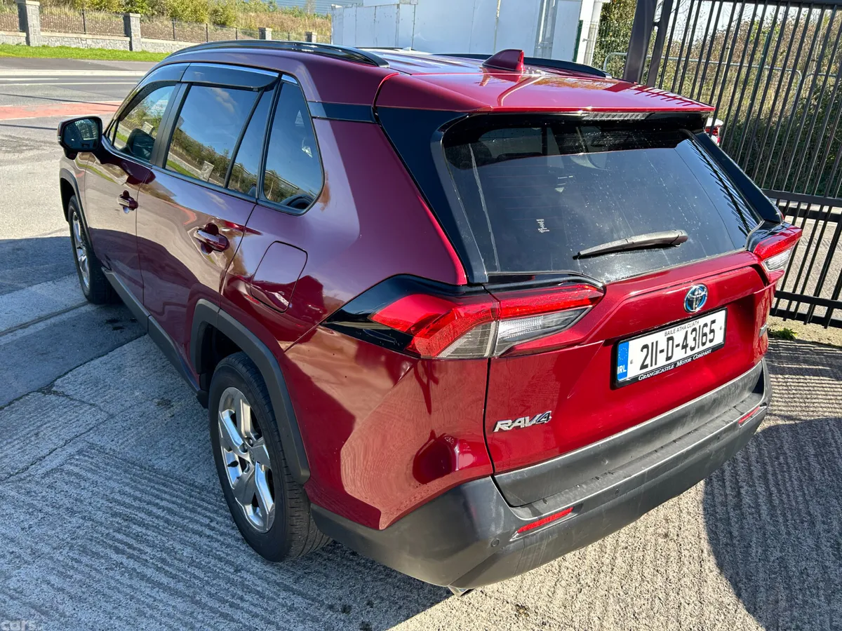 Toyota RAV4 SUV, Petrol Hybrid, 2021, Red