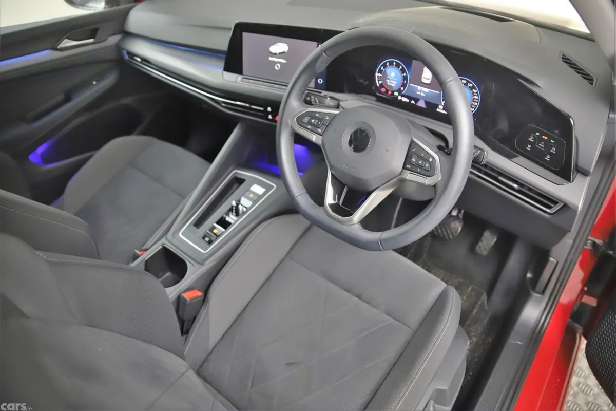 Volkswagen Golf Hatchback, Petrol Hybrid, 2022, Red