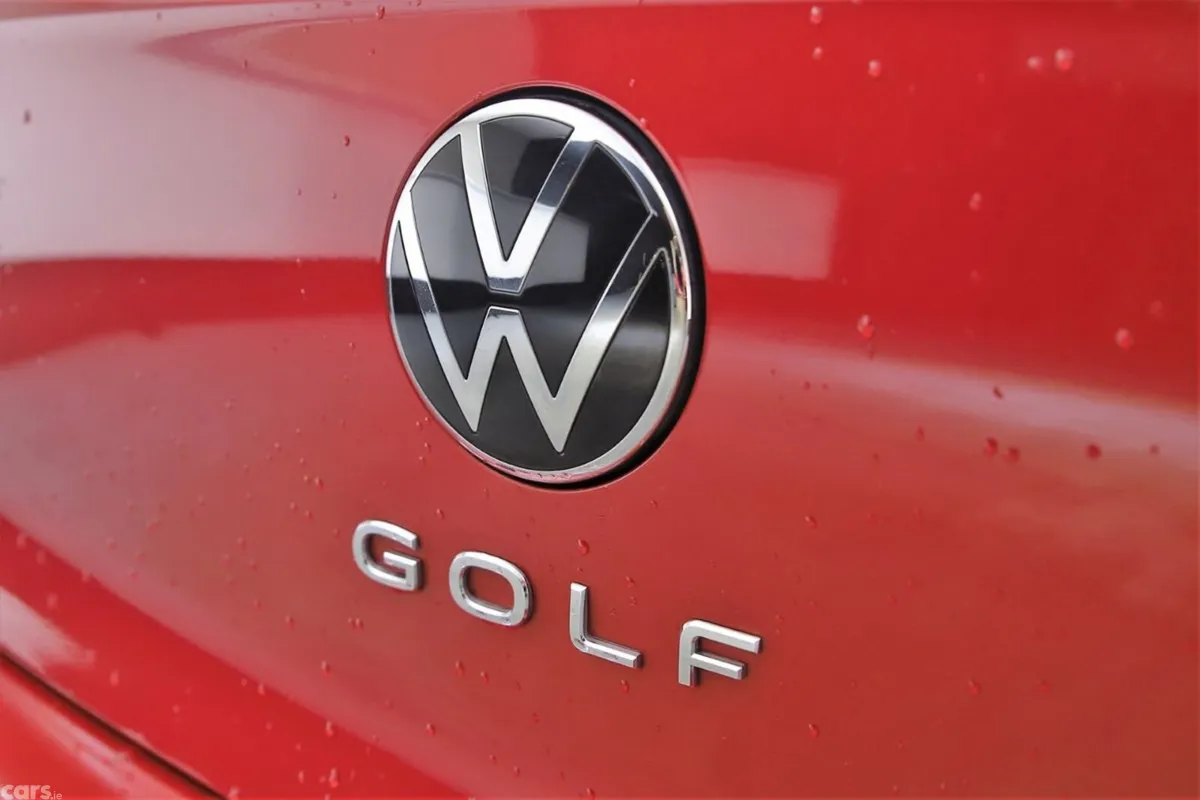 Volkswagen Golf Hatchback, Petrol Hybrid, 2022, Red
