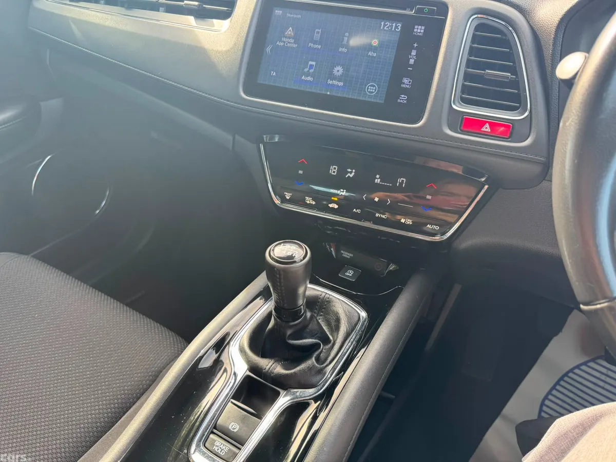 Honda HR-V SUV, Petrol, 2019, Grey