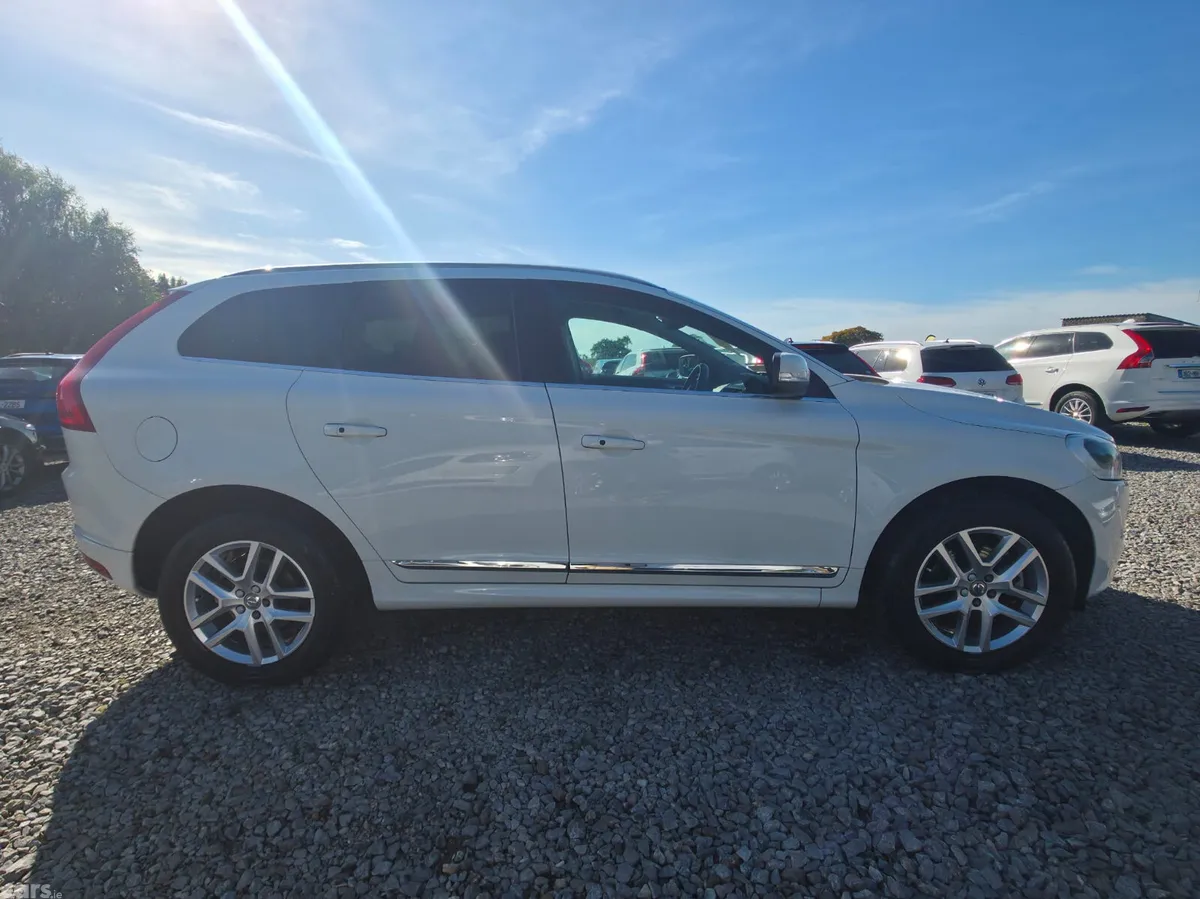 Volvo XC60 SUV, Diesel, 2017, White