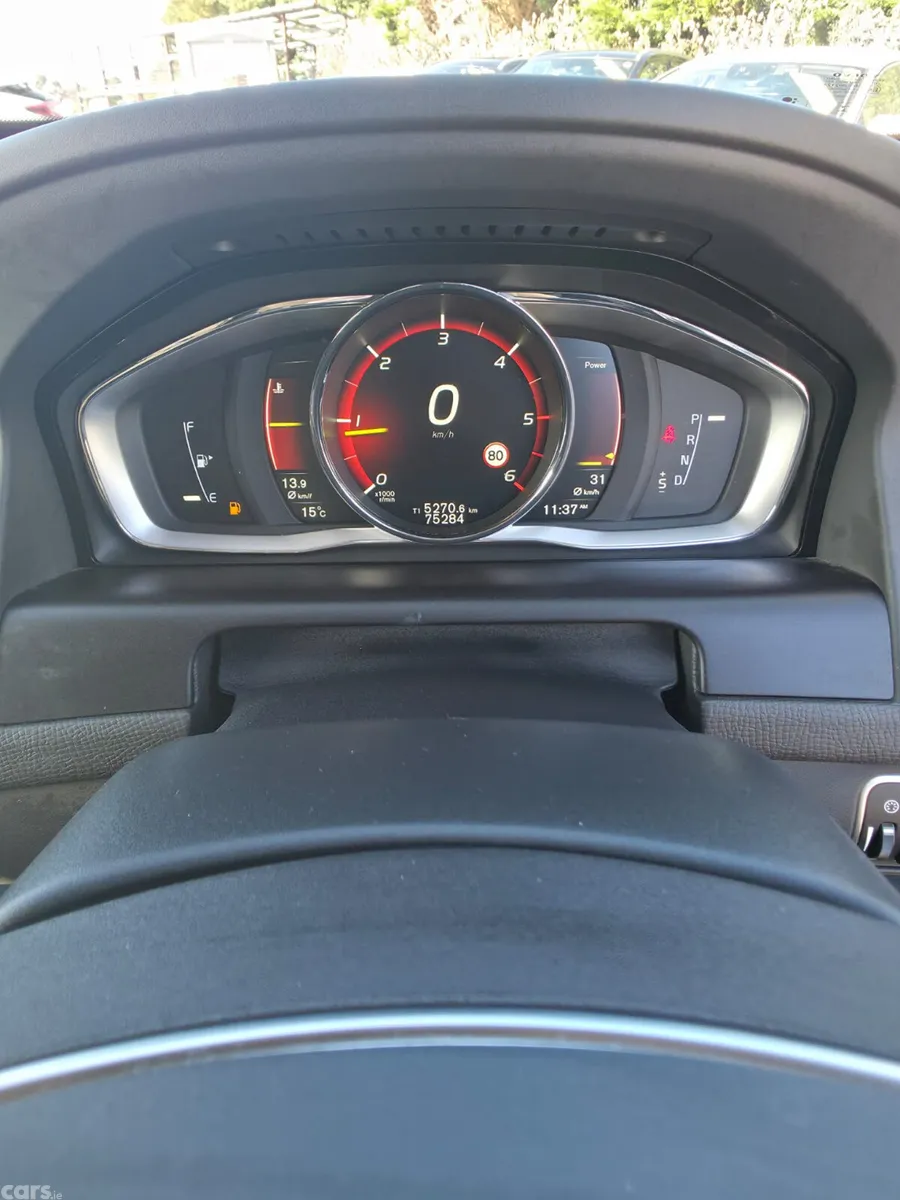 Volvo XC60 SUV, Diesel, 2017, White