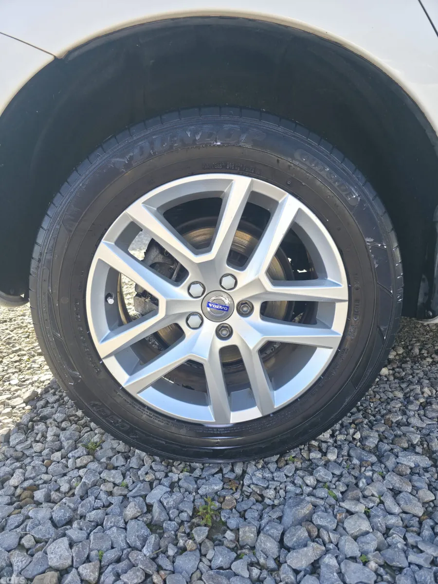 Volvo XC60 SUV, Diesel, 2017, White