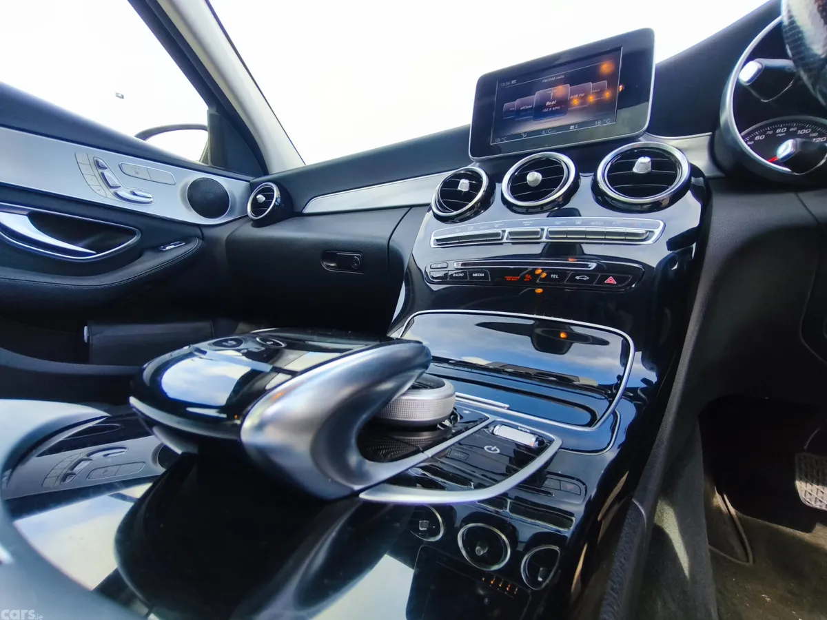 Mercedes-Benz C-Class Saloon, Petrol Plug-in Hybrid, 2016, Blue