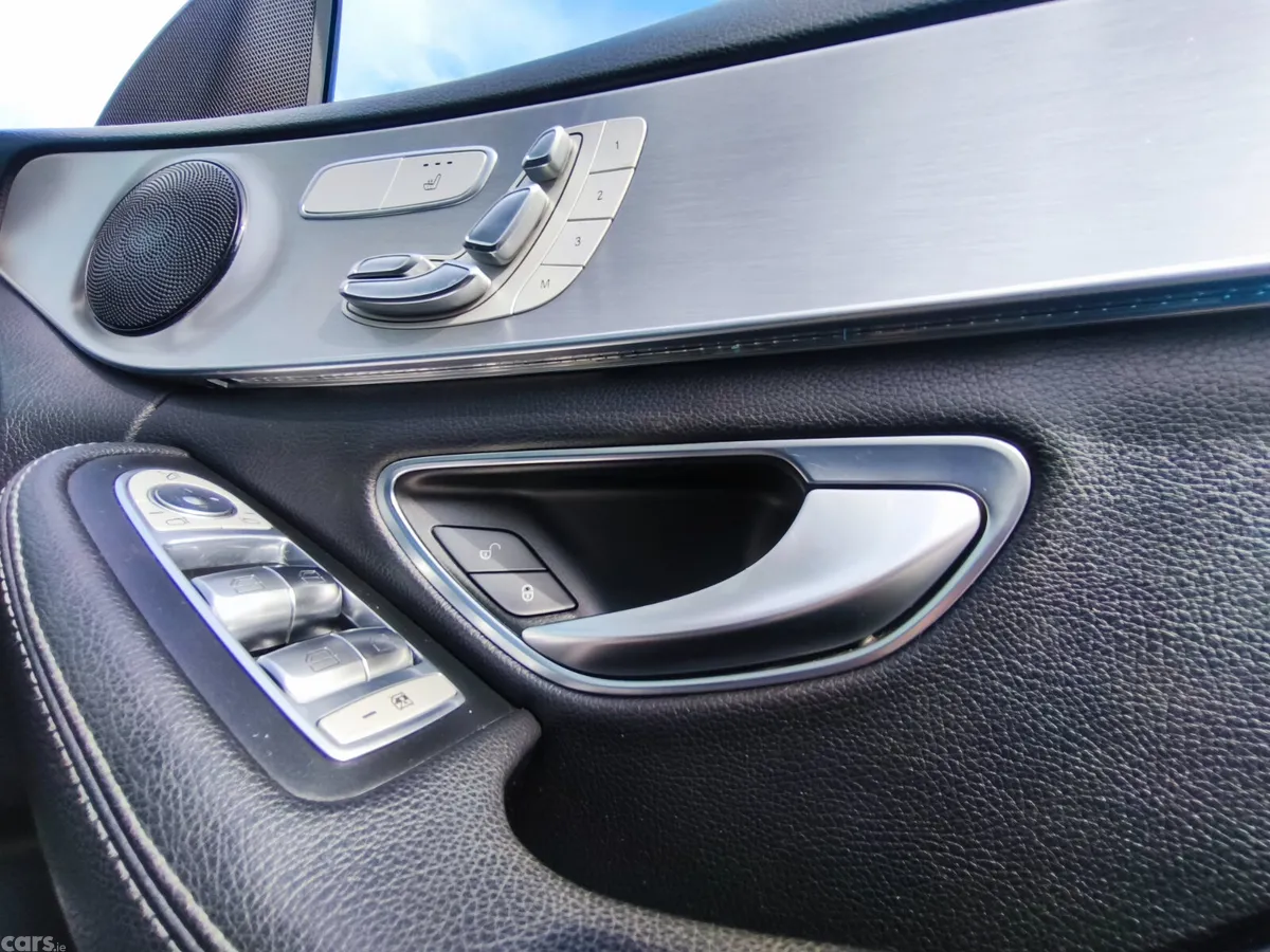 Mercedes-Benz C-Class Saloon, Petrol Plug-in Hybrid, 2016, Blue