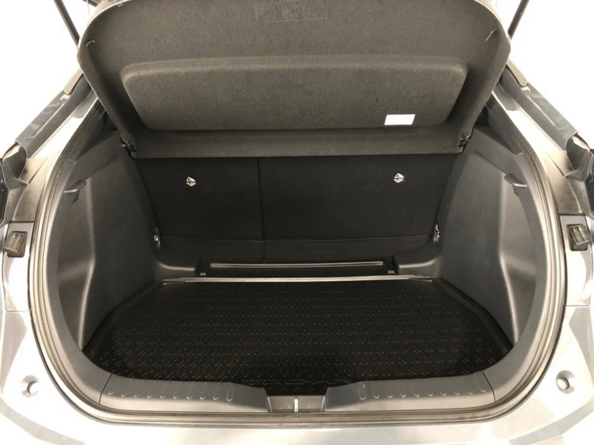 Toyota C-HR SUV, Petrol Hybrid, 2026, Grey