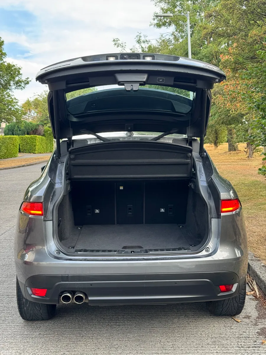 Jaguar F-Pace SUV, Diesel, 2019, Grey