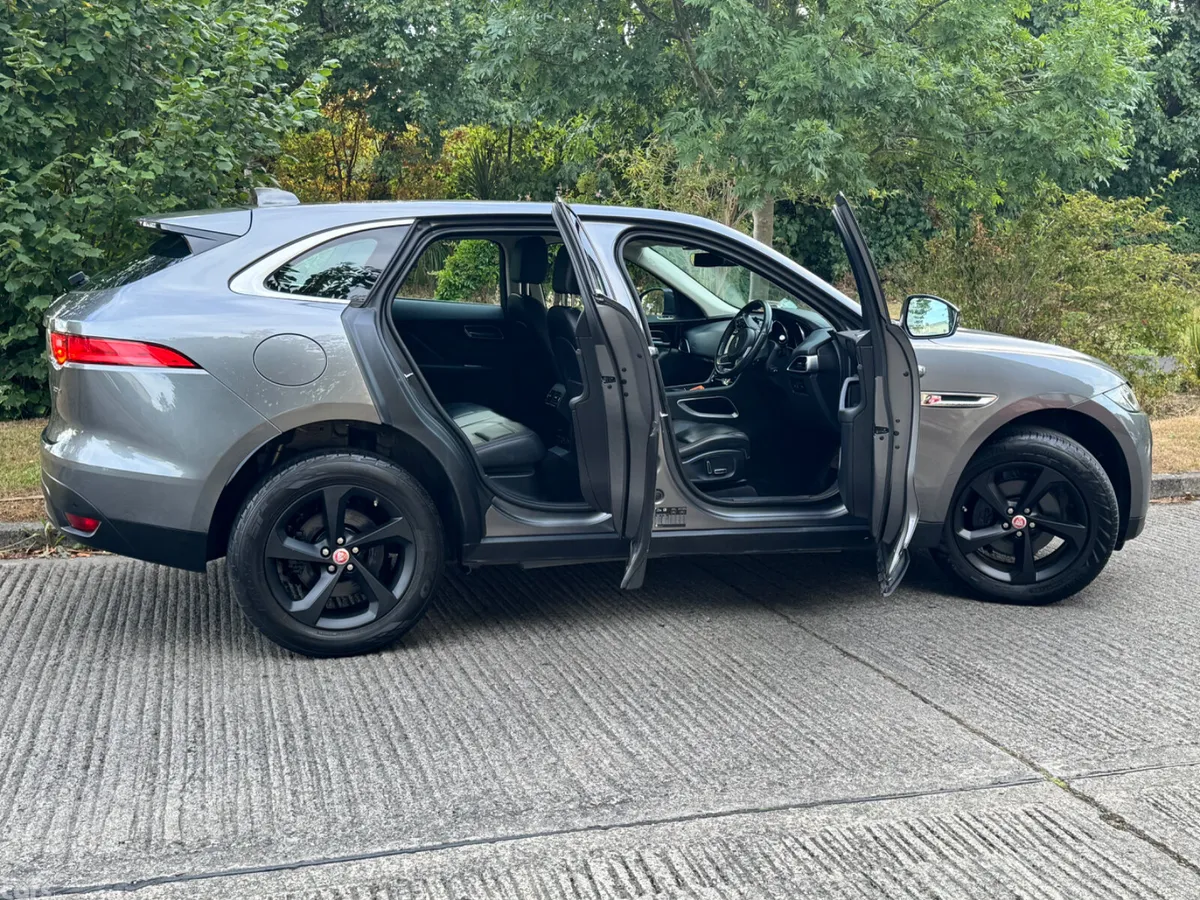 Jaguar F-Pace SUV, Diesel, 2019, Grey
