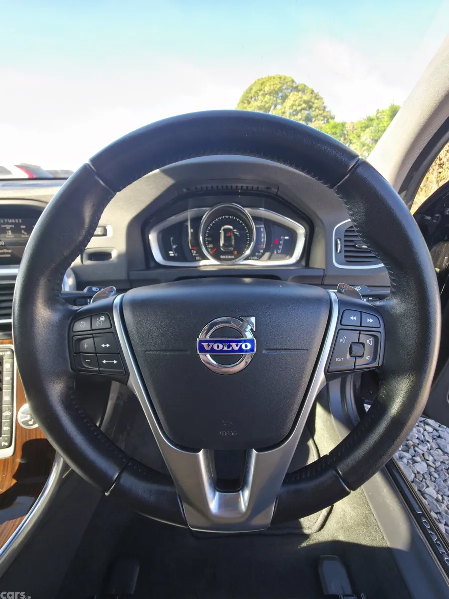 Volvo V60 Estate, Diesel, 2018, Black