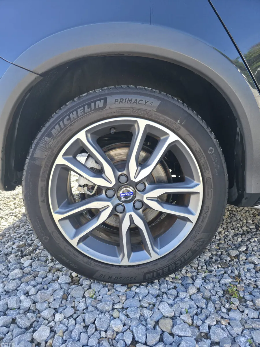 Volvo V60 Estate, Diesel, 2018, Black